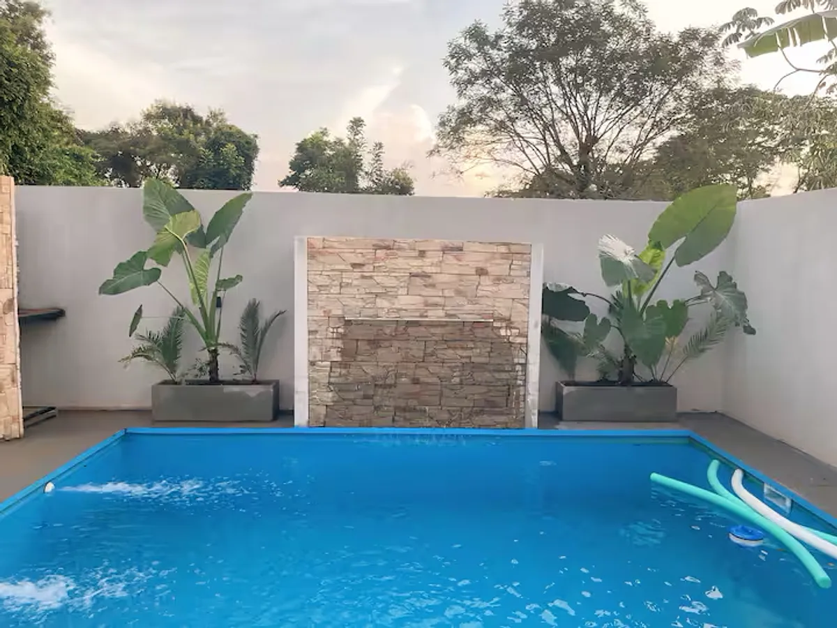 Moderno Loft con Piscina Privada en Encarnación — foto 1